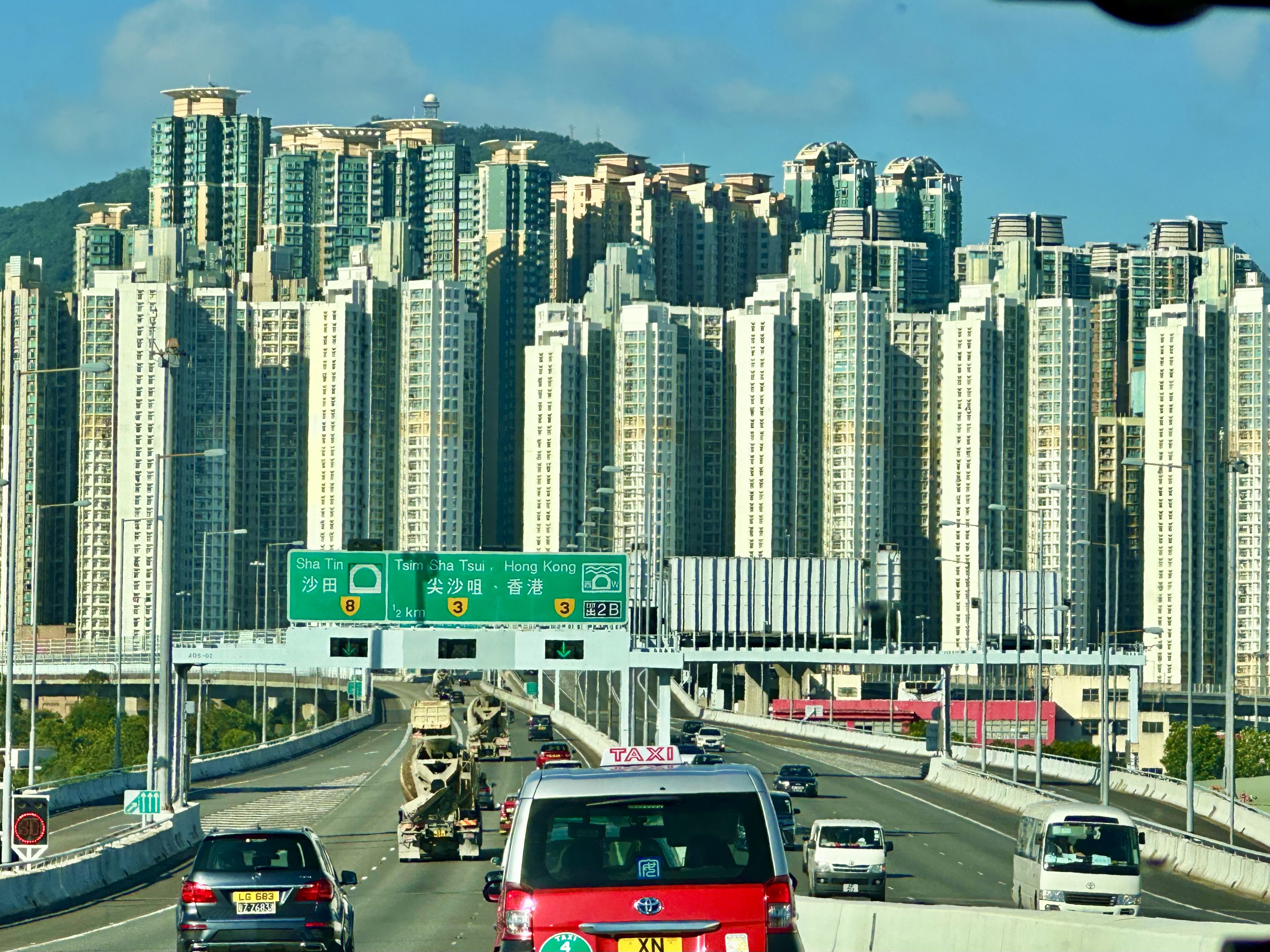 taking taxi to get to Tsim Sha Tsui