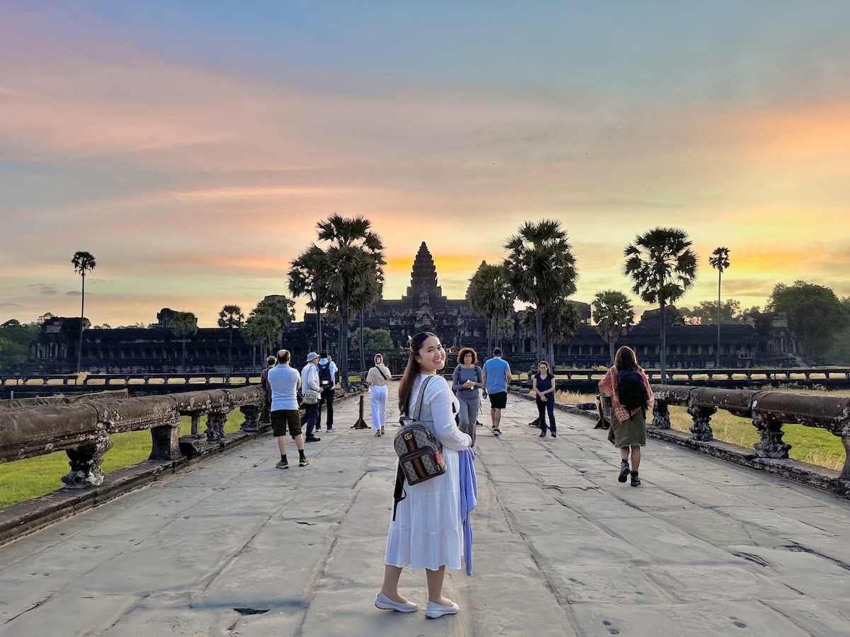 angkor wat sunrise tour