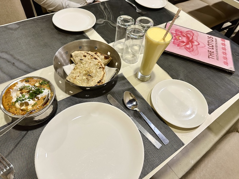 where to eat in agra